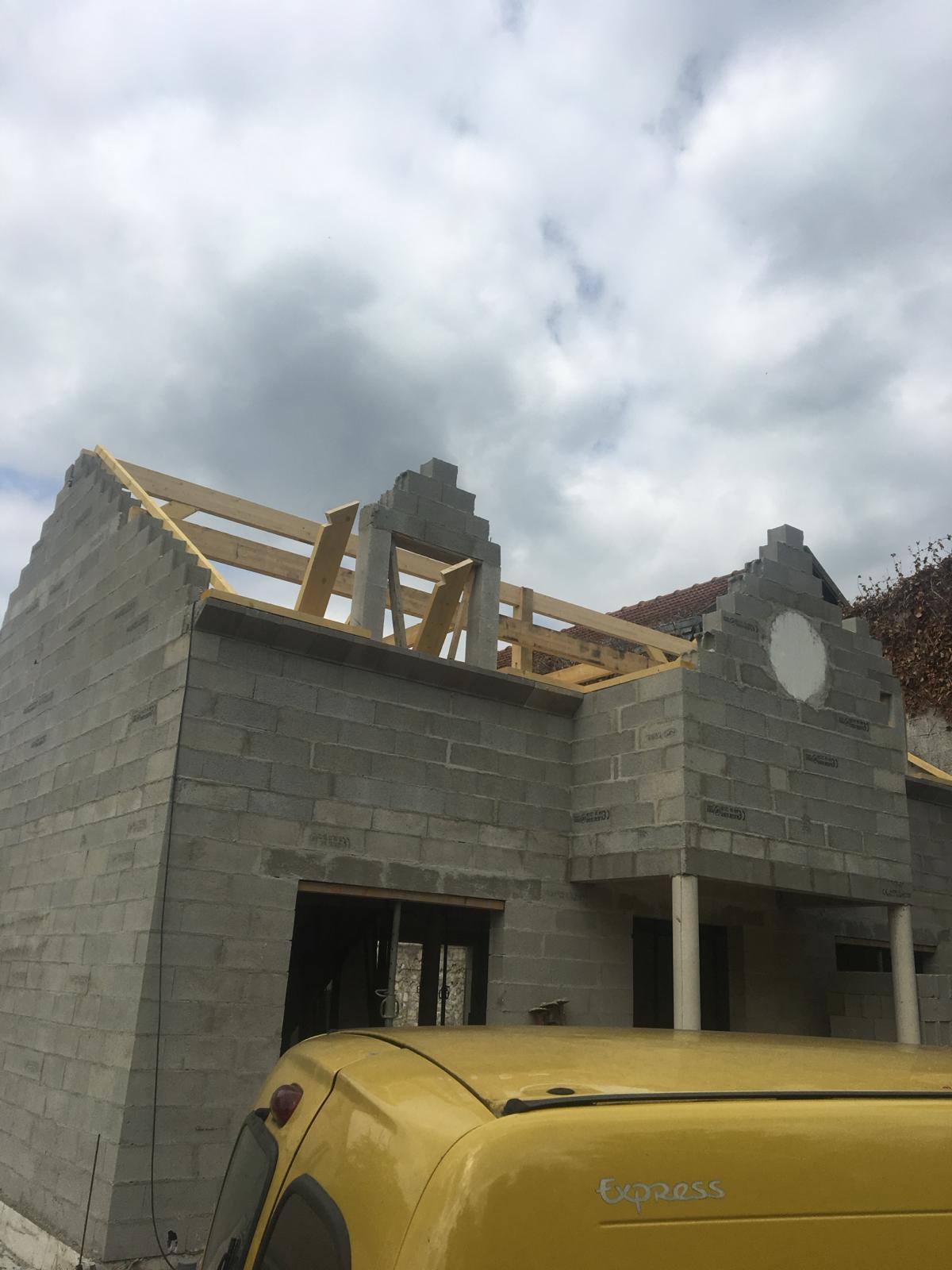 Chantier couvreur à Avermes